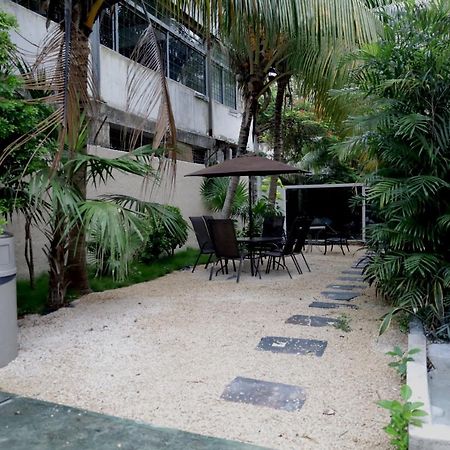 Hc International By R&T Hotel Cancún Exterior foto
